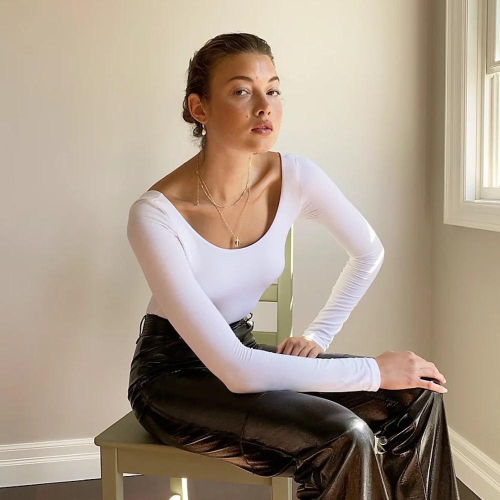 Aritzia Wilfred Sonnet Bodysuit